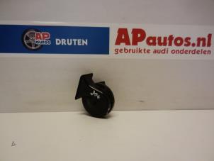 Gebrauchte Hupe Audi A4 Avant (B5) 1.6 Preis € 15,00 Margenregelung angeboten von AP Autos