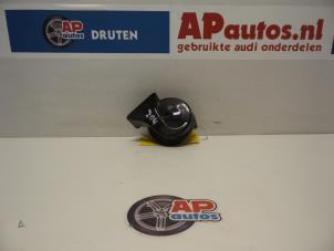 Gebrauchte Hupe Audi A4 Avant (B5) 1.6 Preis € 15,00 Margenregelung angeboten von AP Autos