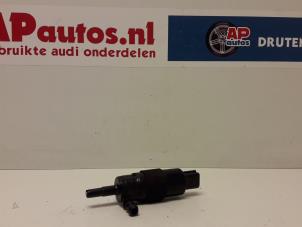 Usados Bomba de limpiaparabrisas delante Audi A6 Avant Quattro (C6) 3.0 TDI V6 24V Precio € 9,99 Norma de margen ofrecido por AP Autos