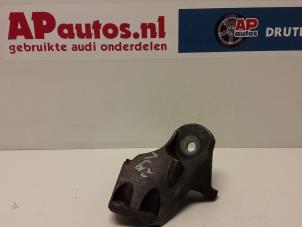 Used Gearbox mount Audi A6 Avant Quattro (C6) 3.0 TDI V6 24V Price € 19,99 Margin scheme offered by AP Autos