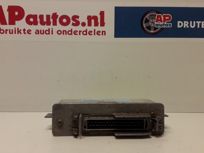 Usagé Ordinateur ABS Audi Cabrio (B4) 2.3 E Prix € 49,99 Règlement à la marge proposé par AP Auto's