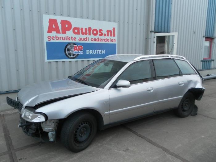 Gebrauchte Getriebe Audi A4 Avant (B5) 1.6 Preis € 149,99 Margenregelung angeboten von AP Auto's