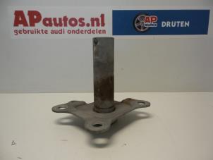 Used Front bumper bracket, left Audi A3 (8L1) 1.6 Price € 35,00 Margin scheme offered by AP Autos
