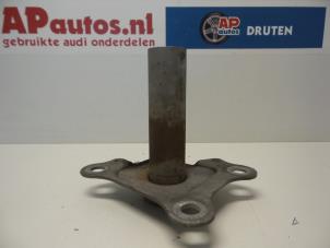 Used Front bumper bracket, right Audi A3 (8L1) 1.6 Price € 35,00 Margin scheme offered by AP Autos