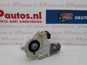 Usados Motor de ventanilla de puerta Audi A6 (C6) 3.2 V6 24V FSI Precio € 19,99 Norma de margen ofrecido por AP Autos
