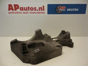 Used Alternator lower bracket Audi A3 (8P1) 2.0 16V FSI Price € 45,00 Margin scheme offered by AP Autos