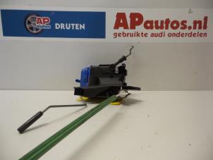 Gebrauchte Türschlossmechanik 4-türig links hinten Audi A3 (8L1) 1.6 Preis € 45,00 Margenregelung angeboten von AP Autos