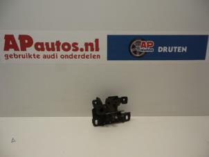 Used Bonnet lock mechanism Audi A3 (8L1) 1.9 TDI 90 Price € 30,00 Margin scheme offered by AP Autos