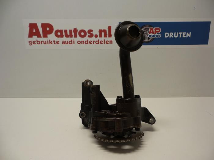 Gebrauchte Ölpumpe Audi A3 (8L1) 1.8 20V Preis € 19,99 Margenregelung angeboten von AP Auto's