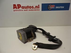 Usados Tensor de cinturón de seguridad izquierda detrás Audi A6 Precio € 20,00 Norma de margen ofrecido por AP Autos