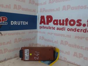 Używane Modul telefoniczny Audi A4 Avant (B6) 2.5 TDI 155 24V Cena € 49,99 Procedura marży oferowane przez AP Autos