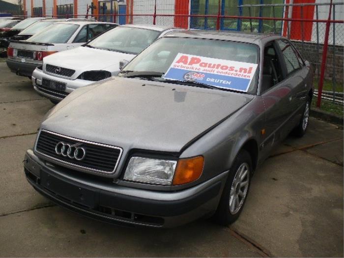 Usagé Boîte de vitesse Audi 100 (C4) 2.8 E Prix € 149,99 Règlement à la marge proposé par AP Auto's