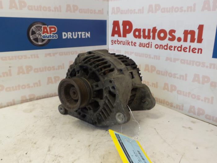 Gebrauchte Dynamo Audi A4 (B5) 1.6 Preis € 29,99 Margenregelung angeboten von AP Auto's