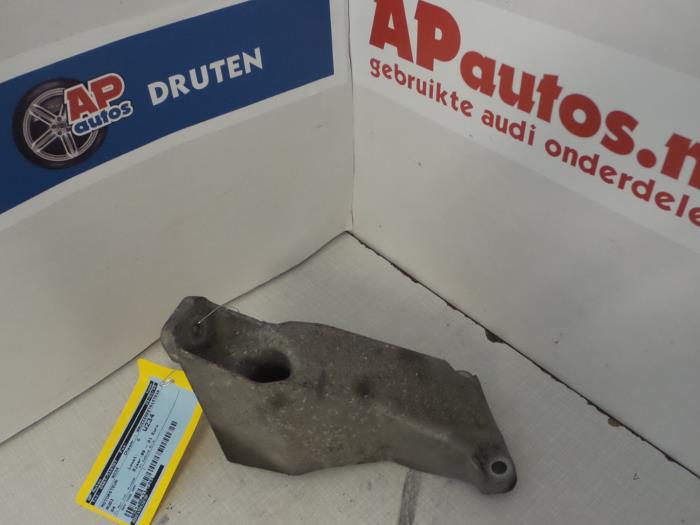 Used Engine mount Audi A4 Avant (B5) 1.6 Price € 19,99 Margin scheme offered by AP Auto's