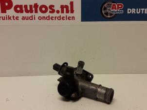 Usados Cuerpo de termostato Audi A6 Precio € 19,99 Norma de margen ofrecido por AP Autos