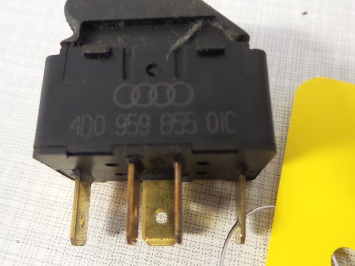 Electric window switch from a Audi A4 1998