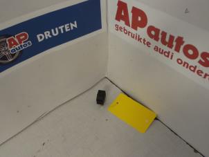 Gebrauchte Elektrisches Fenster Schalter Audi A4 Preis € 19,99 Margenregelung angeboten von AP Autos