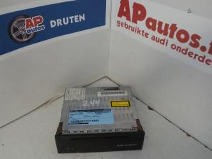 Gebrauchte Navigation System Audi A4 Avant (B6) 2.0 20V Preis € 65,00 Margenregelung angeboten von AP Autos