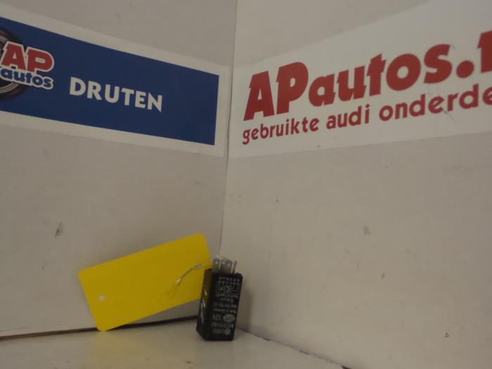 Begagnade Relä Audi 80 (B3) 1.8 i Pris € 19,99 Marginaltabell erbjuds av AP Auto's