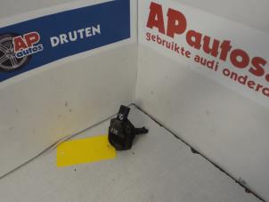 Usagé Capteur de niveau d'huile Audi A4 (B6) 1.9 TDI PDE 130 Prix € 20,00 Règlement à la marge proposé par AP Autos