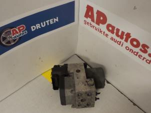 Usados Bomba ABS Audi A6 (C5) 2.5 TDI V6 24V Precio € 50,00 Norma de margen ofrecido por AP Autos