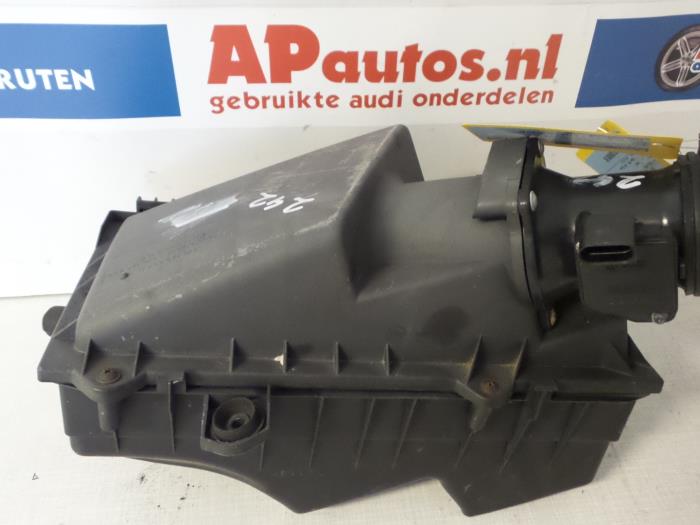Gebrauchte Luftfiltergehäuse Audi A3 (8L1) 1.6 Preis € 19,99 Margenregelung angeboten von AP Auto's