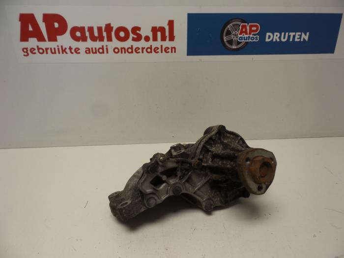 Usagé Pompe à eau Audi A4 Avant (B5) 1.8 20V Prix € 35,00 Règlement à la marge proposé par AP Auto's
