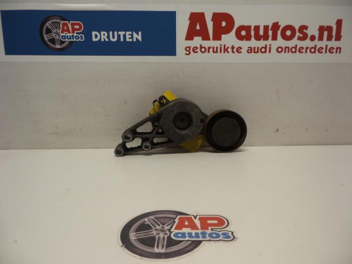 Usados Rodillo tensor correa múltiple Audi A3 (8P1) 2.0 16V FSI Precio € 14,99 Norma de margen ofrecido por AP Auto's