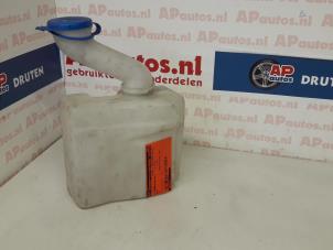 Used Rear window washer reservoir Audi A4 Avant (B5) 1.8 20V Price € 10,00 Margin scheme offered by AP Autos