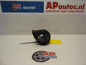 Gebrauchte Hupe Audi A4 Cabrio (B7) 3.0 V6 30V Preis € 14,99 Margenregelung angeboten von AP Autos