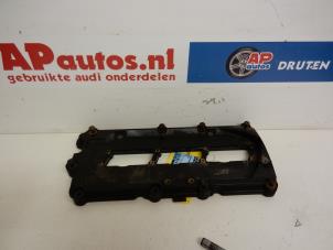 Usados Tapa de válvulas Audi A6 Quattro (C6) 3.0 TDI V6 24V Precio € 35,00 Norma de margen ofrecido por AP Autos