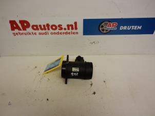 Usados Medidor de masa de aire Audi A4 Avant (B5) 1.9 TDI Precio € 35,00 Norma de margen ofrecido por AP Autos