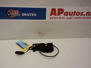 Used Bonnet lock mechanism Audi A3 (8P1) 1.9 TDI Price € 25,00 Margin scheme offered by AP Autos