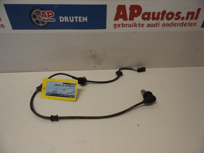 Usados Sensor ABS Audi A4 Avant (B5) 1.6 Precio € 25,00 Norma de margen ofrecido por AP Auto's