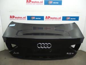 Usagé Hayon arrière Audi A5 (8T3) 2.0 FSI 16V Prix € 149,99 Règlement à la marge proposé par AP Autos