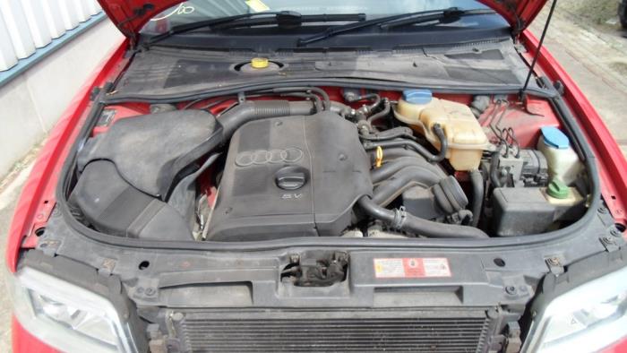 Gebrauchte Getriebe Audi A4 (B5) 1.8 20V Preis € 149,99 Margenregelung angeboten von AP Auto's