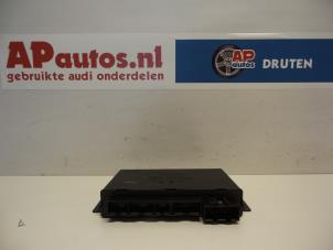 Usagé Module verrouillage central des portes Audi TT (8N3) 1.8 20V Turbo Prix € 70,00 Règlement à la marge proposé par AP Autos