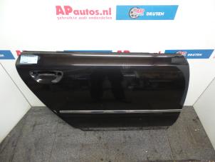 Używane Drzwi prawe tylne wersja 4-drzwiowa Audi A8 Cena € 149,99 Procedura marży oferowane przez AP Autos