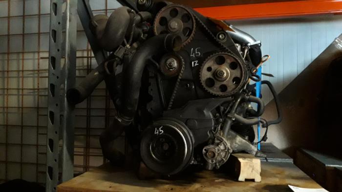 Engine from a Audi Cabrio (B4) 1.9 TDI 1993