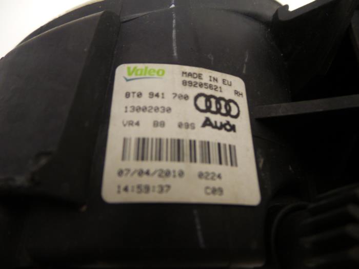 Anti brouillard droit d'un Audi Q5 2009