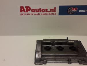Usagé Couvercle soupapes Audi A4 Quattro (B5) 2.8 V6 30V Prix € 35,00 Règlement à la marge proposé par AP Autos