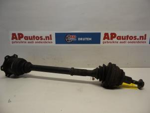 Used Front drive shaft, left Audi A6 (C4) 2.6 V6 Price € 24,99 Margin scheme offered by AP Autos