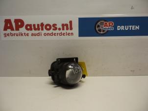 Usados Luz antiniebla derecha delante Audi A6 (C5) 2.5 TDI V6 24V Precio de solicitud ofrecido por AP Autos