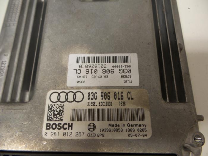 Engine management computer from a Audi A4 (B7) 2.0 TDI 16V 2005