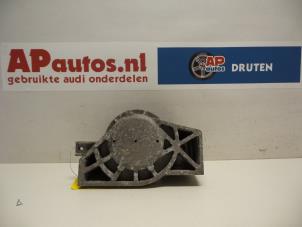 Used Engine mount Audi A6 (C4) 2.6 V6 Price on request offered by AP Autos