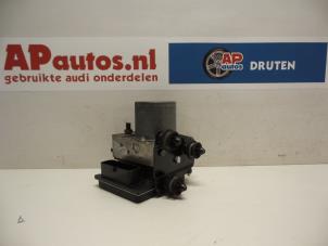 Usagé Pompe ABS Audi A5 (8T3) 2.0 FSI 16V Prix € 195,00 Règlement à la marge proposé par AP Autos