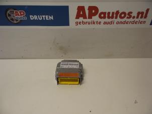 Używane Modul poduszki powietrznej Audi RS 4 Avant (B7) Cena € 24,99 Procedura marży oferowane przez AP Autos