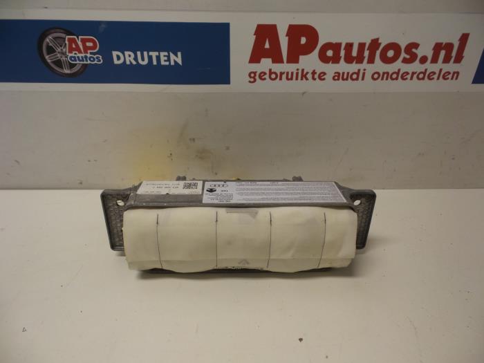 Right airbag (dashboard) from a Audi A6 (C6) 2.0 TDI 16V 2006