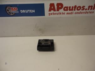 Usagé Module (divers) Audi A5 (8T3) 2.0 FSI 16V Prix € 34,99 Règlement à la marge proposé par AP Autos