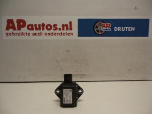 Usagé Capteur de vitesse Audi A4 Avant (B6) 2.0 FSI 16V Prix € 23,00 Règlement à la marge proposé par AP Autos